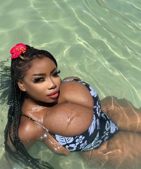 tokyo tea free model images