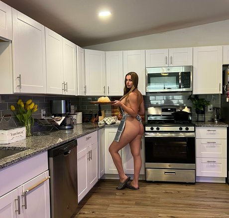 Stepsistaa pornstar nude picture