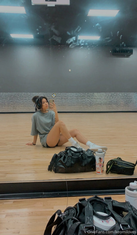 blonde princess onlyfans sexy naked picture