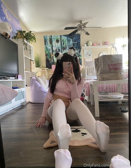 Heyeunhae nudes model archive