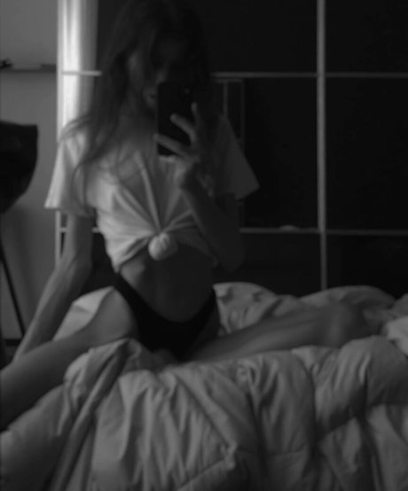 claraneko star nude img