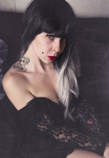 Riini model nudes pics