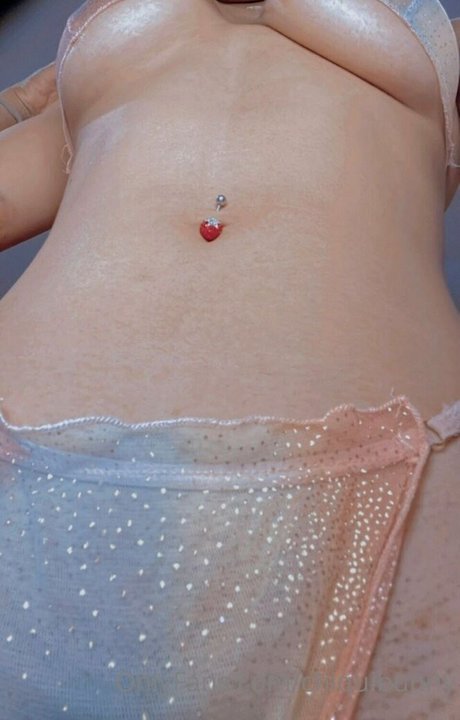 Rullanizq erotic model photos