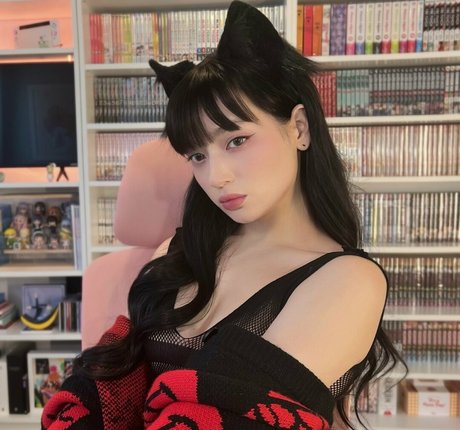 reiyoshida model nice pic