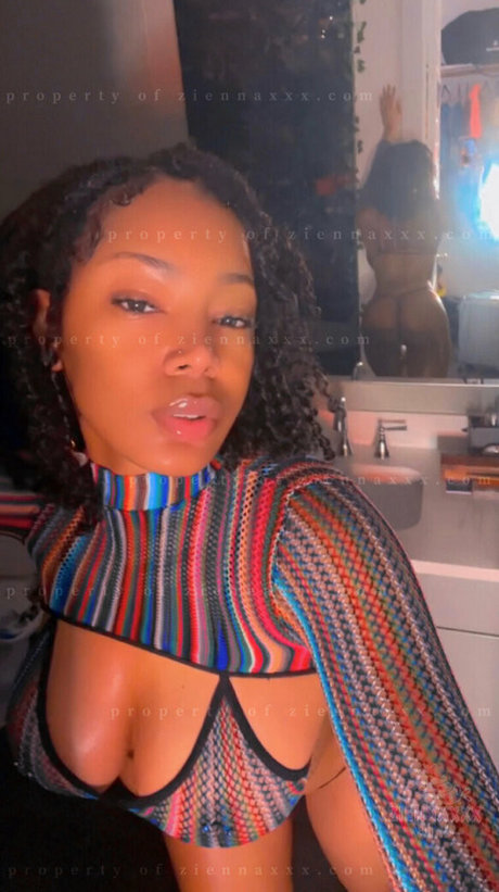 Ziennaxxx art pornstar pictures