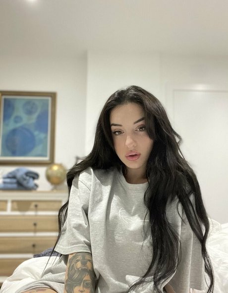 black kitty onlyfans hot picture