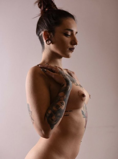 prvega28 perfect model images