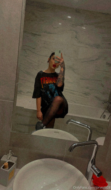 beautiful blowjob onlyfans free naked picture