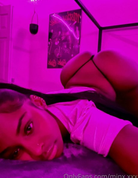 Minx XXX top model image