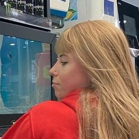 MissprincessLara star pretty photo