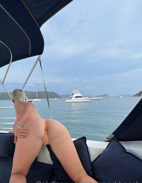 MissprincessLara model nudes galleries