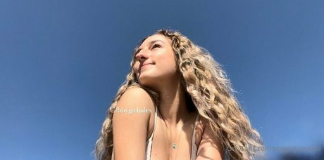 bbygirljulesfree model pretty photos