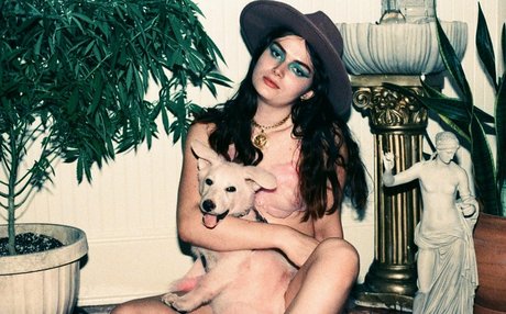 erosauclair star exclusive pictures