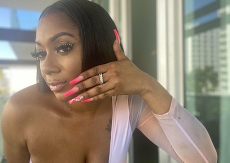 therealchanellealicia model pornographic pics