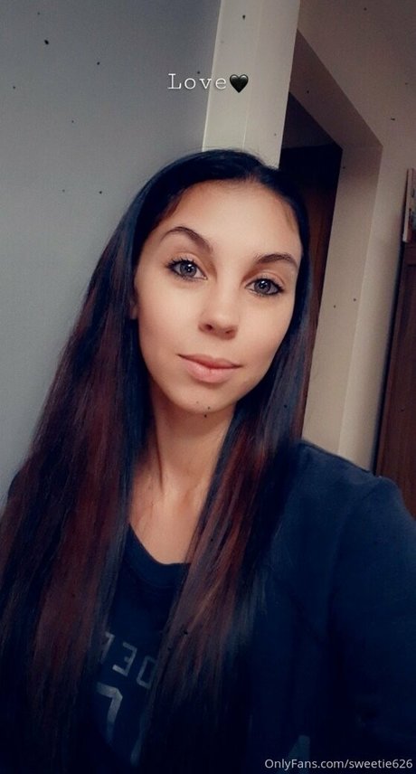 sweetie626 pornstar high quality image