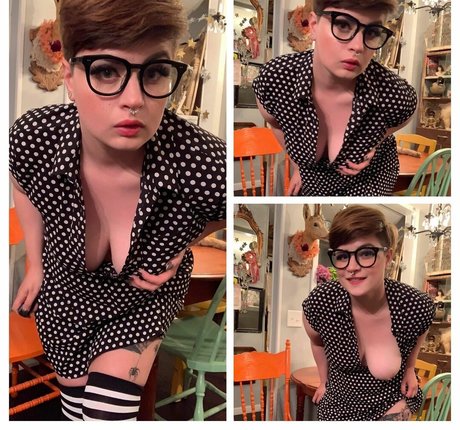 Vintage vogue adult star pics