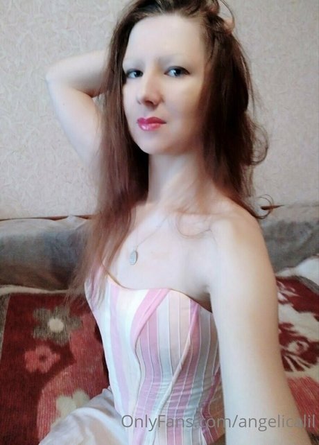 angelicalil sex actress galleries