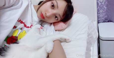 froramiu high quality pornstar pic