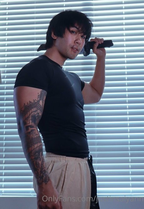 justinsaiyann nice model pic