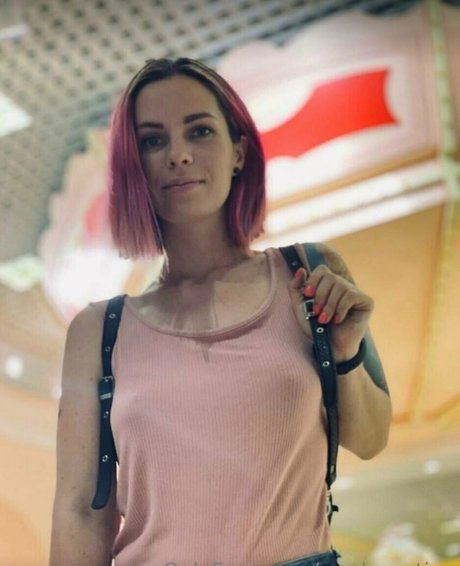 madnesstiny pornstar pretty galleries