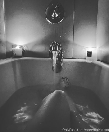 moremoiraxoxo high quality pornstar photos