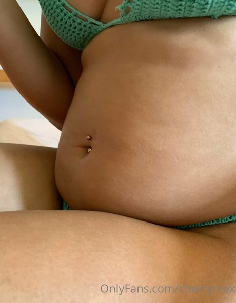 cherrymaxx model pretty pic