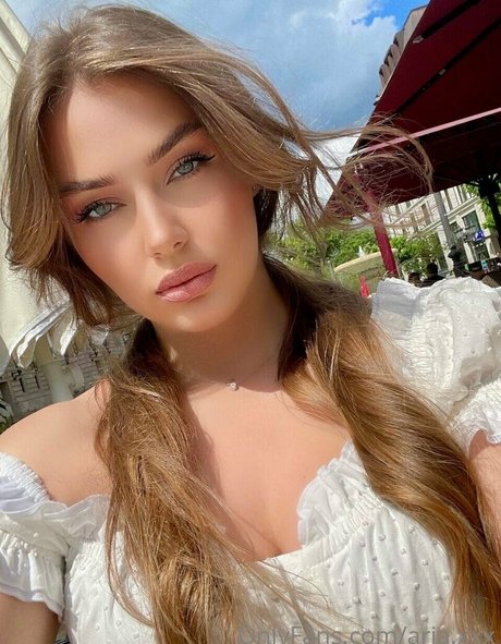 aria xxx model hd photo