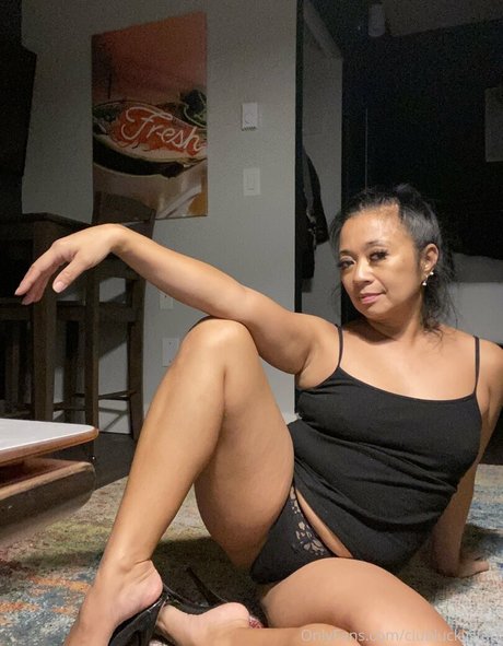 clubluckystarr art actress pics