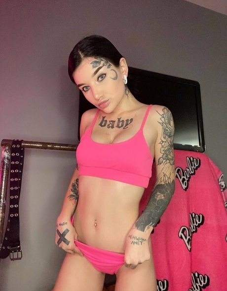 ali sex high quality model picture