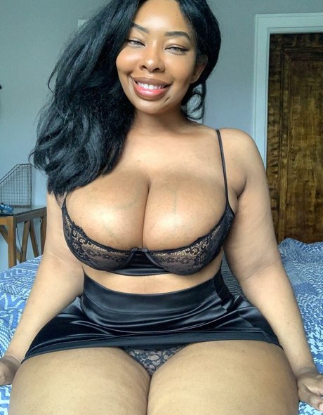 Storms007 perfect pornstar gallery