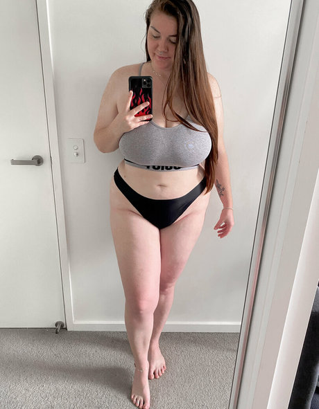 sicksadsarahh xxx star galleries