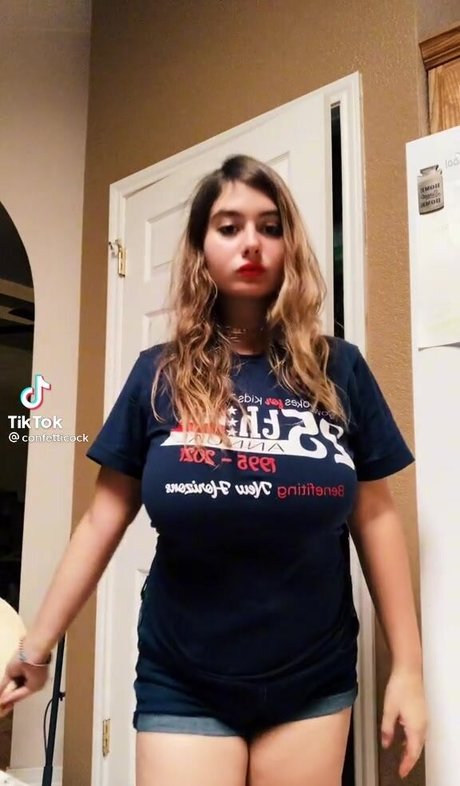 Vangie pornstar high quality img