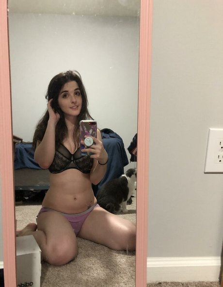 CaseyTasty model exclusive pics