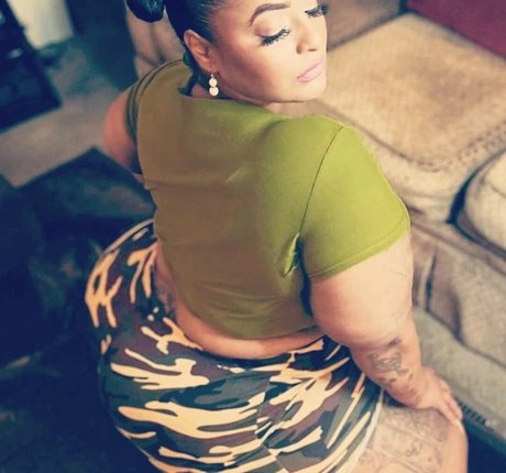 Assoholic22 hot actress picture