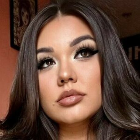 ethacake star erotic pics