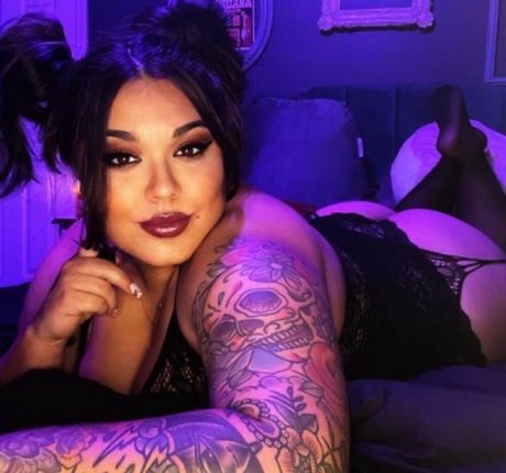 ethacake pornstar beautiful img