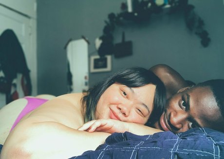 yersays star nude image