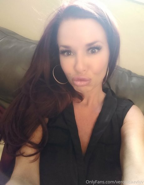 veronicaavluv erotic actress pictures