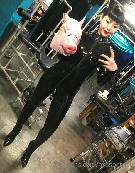 misspatricia hd model photo