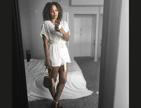 Samantha Mumba Profile pic