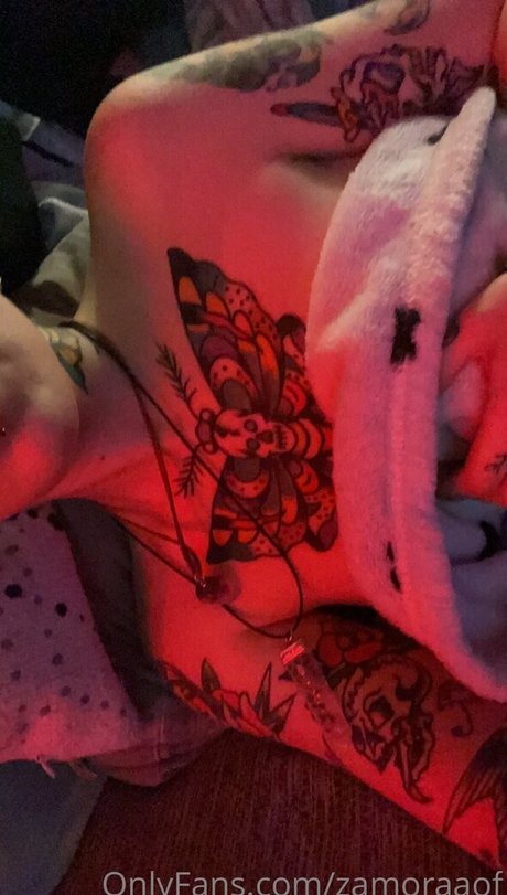 zamoraaof nude star images