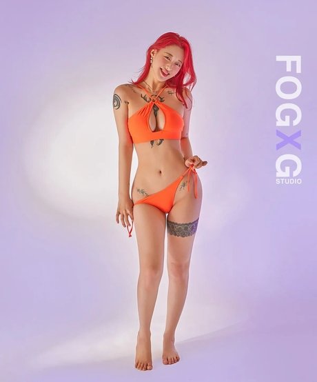 Seolhwa exclusive model pic