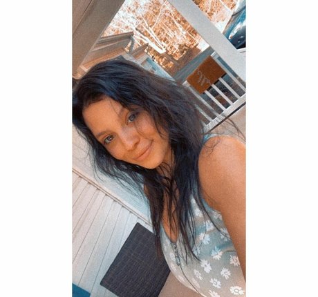 Kaylee Burnett free model photo