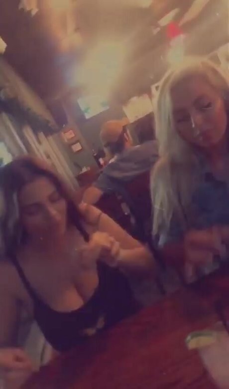 Kaylee Burnett model best pics