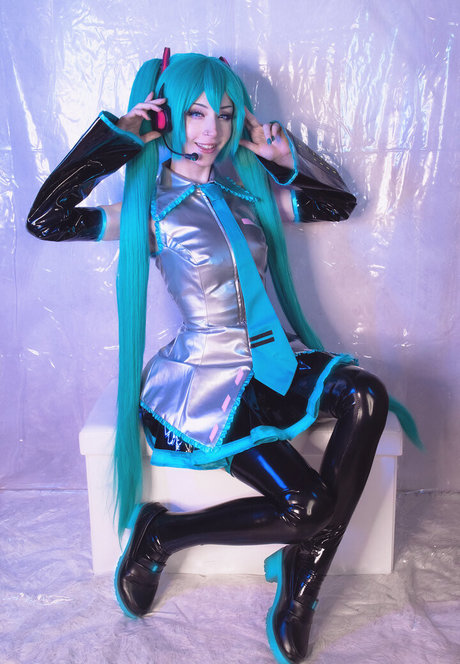 ShiroKitsune pornstar adult picture