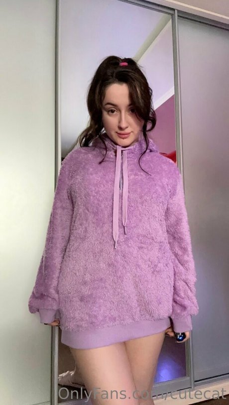 Cutecat pretty pornstar pic