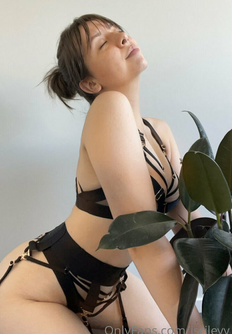 isrileyy exclusive pornstar photos