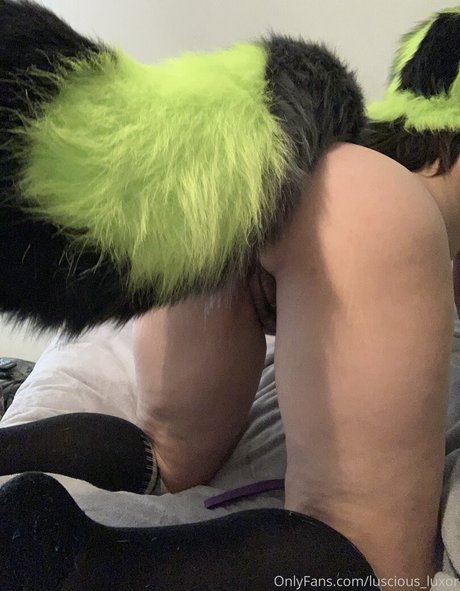 luxurious luxor free model pics