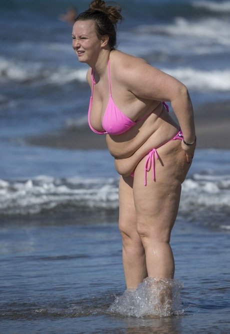 Chanelle Hayes sexy model picture