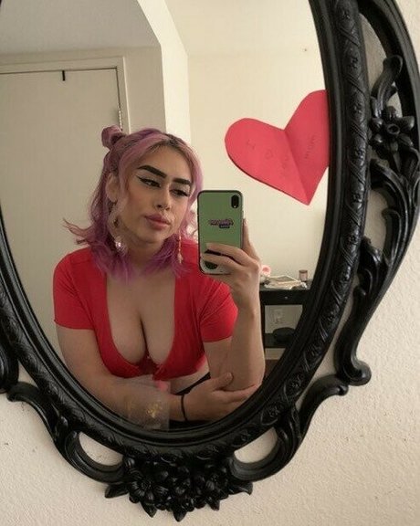 brattthunnneyyy 888 star naked photo